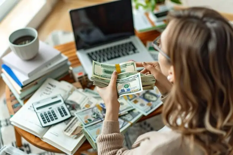 Mastering your money : Essential budgeting tips for millennials